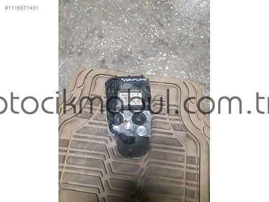 Yaris Model Toyota için Çıkma ABS Beyni Parçası