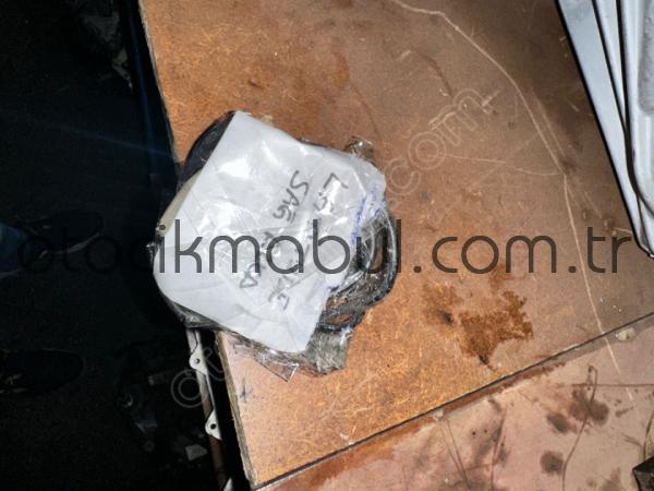 Renault Latitude Çıkma Sağ Arka ABS Kablosu Okuyucu