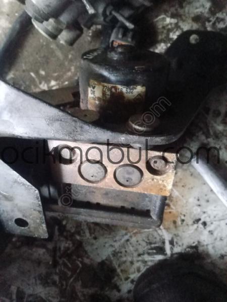 7700416532 Laguna 1 ABS beyni