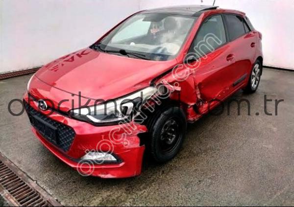 Hyundai i20 perde airbagi , tavan airbagi