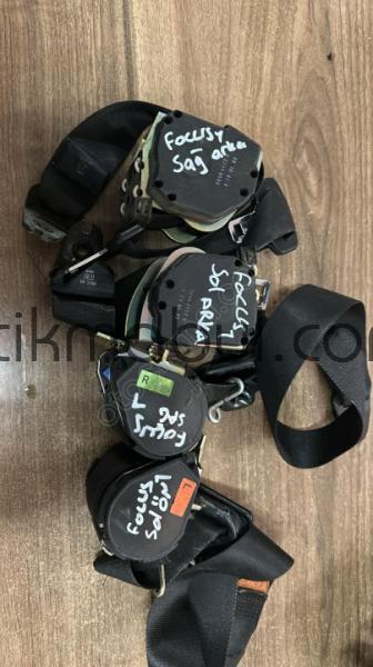 2004 FORD FOCUS 1 EMNİYET KEMERLERİ ADEDİ