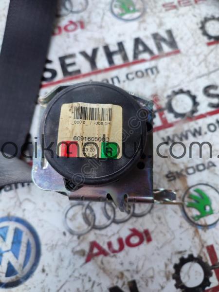609160500D Opel Corsa d sağ arka emniyet kemeri