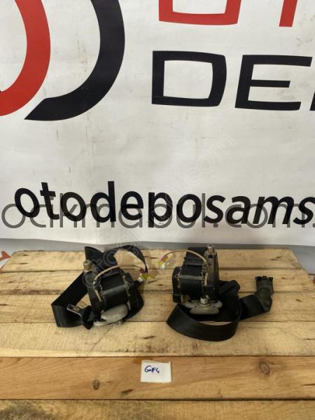 Volkswagen Golf 4 Emniyet Kemerleri Hatasız Orjinal Çıkma