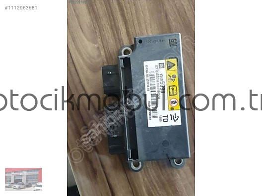 Opel Insignia 13505598 Airbag Beyni - Orijinal Çıkma Parç