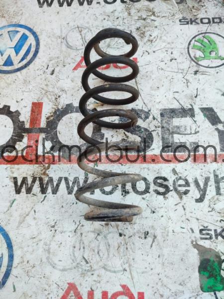 Passat b8 arka helezon