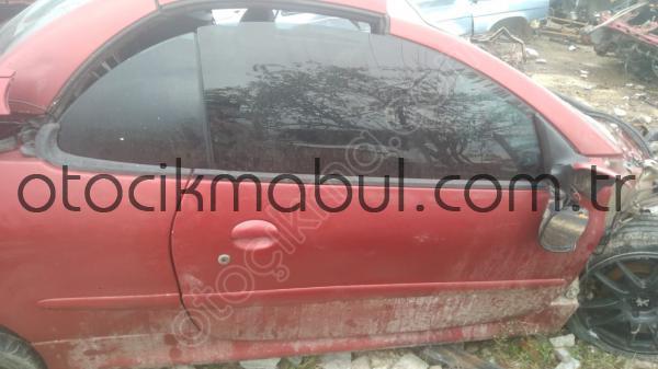 Peugeot 206 CC Sağ Kapı yedek parça