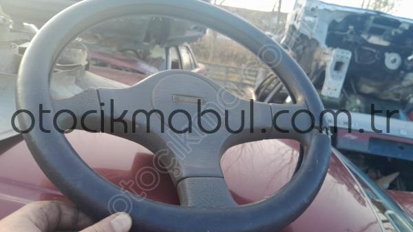 Mazda 626  direksiyon simidi yedek parça