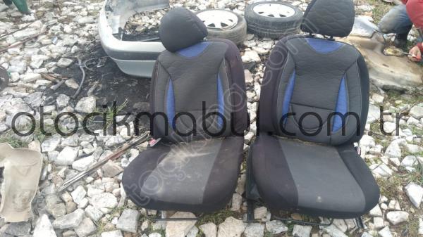 Renault Megane 1 Sağ Ön - Sol Ön Koltuk yedek parça