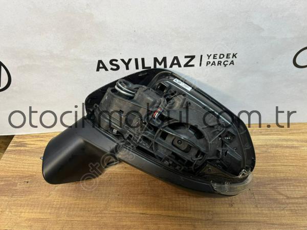 TOYOTA COROLLA SAĞ AYNA ELLE KATLANIR ORJİNAL