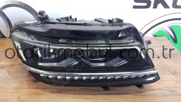VOLKSWAGEN TİGUAN SAĞ FAR 15-19 LEDLİ  ORJİNAL ÇIKMA