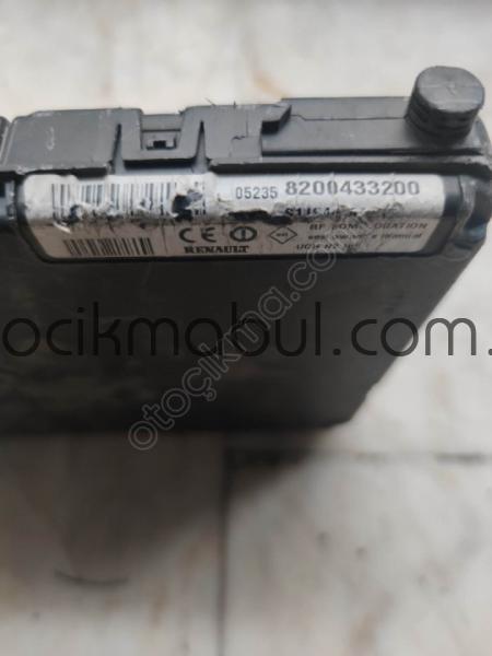 Renault Megane UCH N2 UCH Beyni 8200351182 - S118400150C