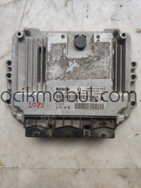 Peugeot 3008 1.6 HDI Motor Beyni 9665674480 - 0281014729