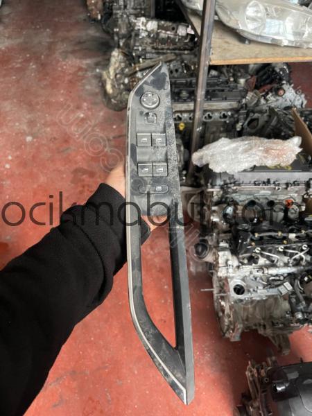 PEUGEOT 3008 5008 SOL ÖN CAM DÜĞMELERİ ORJİNAL ÇIKMA