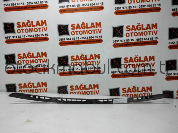FİAT DOBLO ÇIKMA GÖĞÜS CAM ÖNÜ IZGARASI