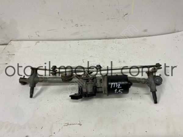 RENAULT MEGAN 2 ÖN SİLECEK MOTORU HATASIZ MONTECAR