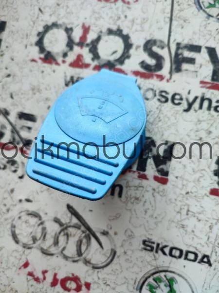 8D0955455 cam suyu bidonu kapağı
