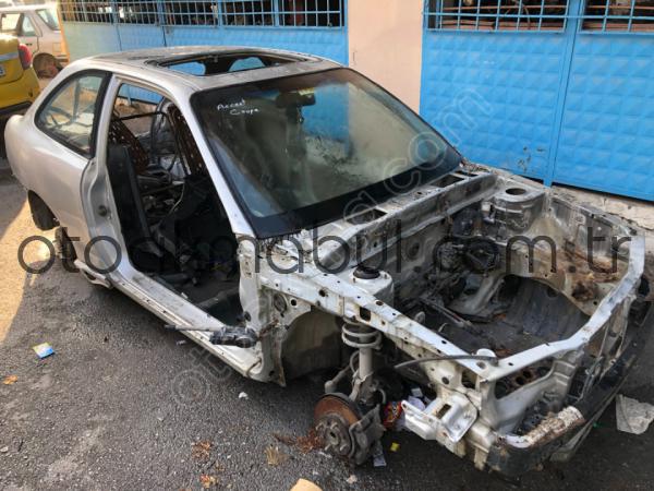 Hyundai Accent HB I 1.3 GSi 1994 Ön Cam