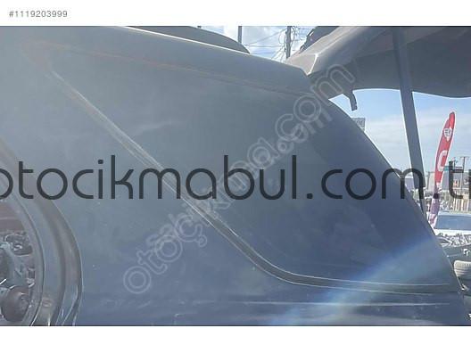 Kia Sorento Arka Kelebek Cam - Sağ ve Sol Parçalar