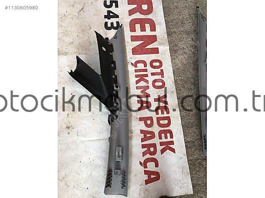 Opel Corsa D için Orijinal Ön Cam Plastik Parçası