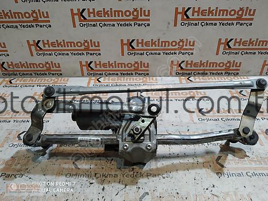 VW Caddy Silecek Motoru ve Kolları Mekanizması - 1T1 95 Mo