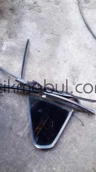 BMW 3.18 SAĞ ARKA KELEBEK CAM VE FİTİLLER