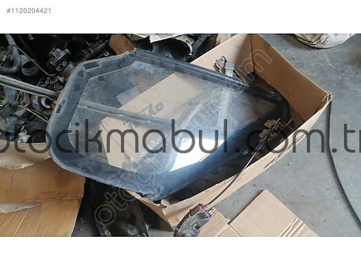 Ford Transit Modeli İçin Sağ Kelebek Camı