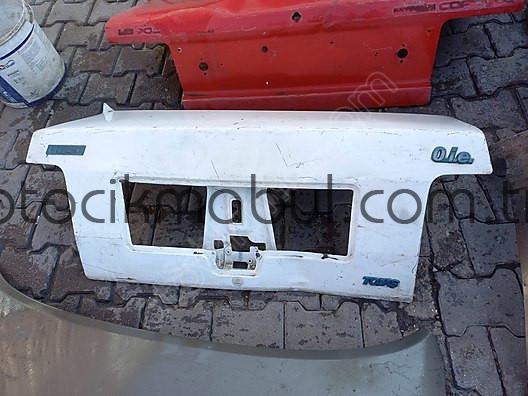 Fiat Tempra Çıkma Bagaj Camı - Orijinal ve Uygun Fiyatlı