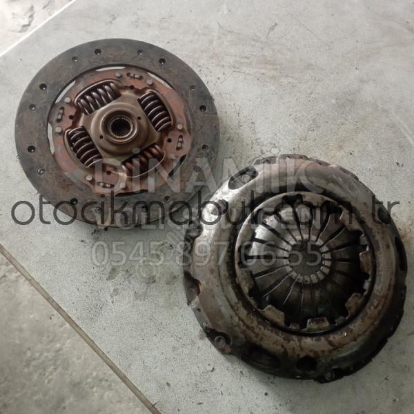 Golf 1.6 Benzin BSE 036141026G Orijinal Çıkma Baskı Balata