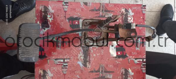 Toyota Corona 93-94 debriyaj pedalı otomatik vites