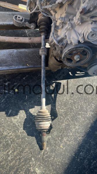 2012 sonrası Toyota yaris benzinli otomatik aks