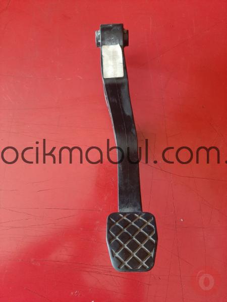 VOLKSWAGEN GOLF 6 ORİJİNAL DEBRİYAJ PEDALI