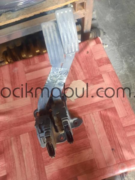 Ford tourneo connect gaz Pedalı 2007 2013