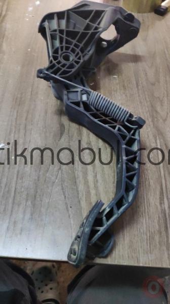 6R1 721 059 L  FABİA - POLO 1.4 BENZİNLİ DEBRİYAJ PEDAL
