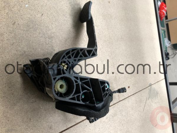 Courier debriyaj pedalı