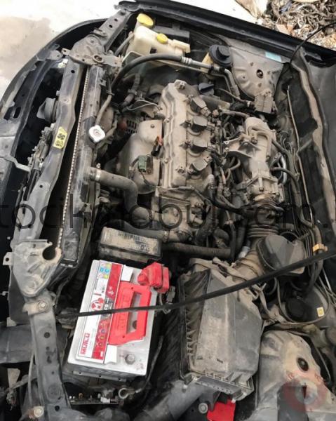 Nissan Almera direksiyon hidrolik bidonu