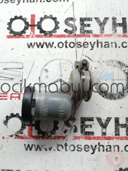 nissan vanetta cargo debriyaj hidrolik bidonu