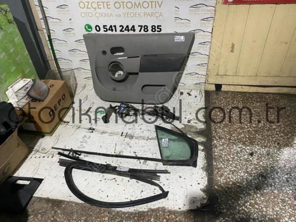 RENAULT MODÜS SAĞ ÖN KAPI KELEBEK CAMI ORJİNAL ÇIKMA
