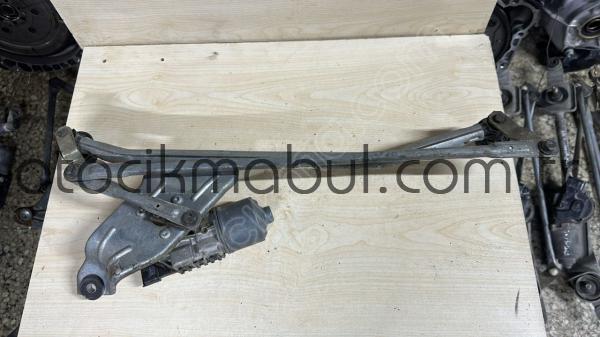 8200619512 ÖN SİLECEK MOTORU VE MEKANİZMA DACİA DUSTER