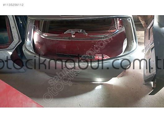 Opel Corsa Modeli İçin Çıkma Arka Bagaj Parçası
