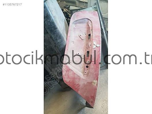 Mitsubishi Lancer Modeline Uygun Çıkma Bagaj Camı