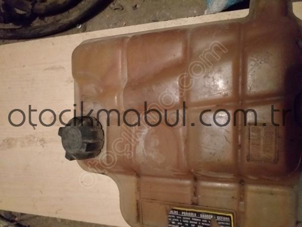 Fiat Tipo motor yedek su deposu