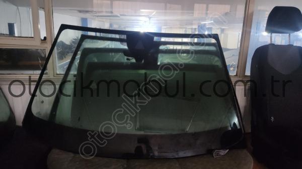 AUDI A6 ÖN CAM ÇIKMA ORİJİNAL HATASIZ
