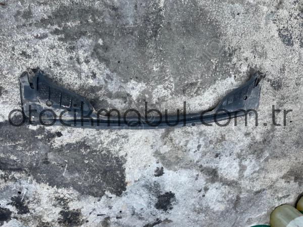 PEUGEOT 308 T7 ÖN CAM IZGARASI ORJİNAL ÇIKMA PEJO