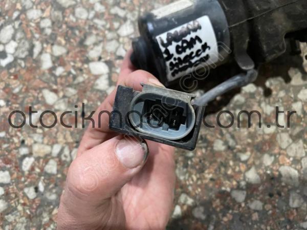 RENAULT LAGUNA ÖN CAM SİLECEK MOTORU ORJİNAL ÇIKMA 1995-2001