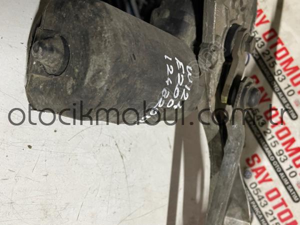 12482062 W124 E200 SİLECEK MOTORU MEKANİZMASI