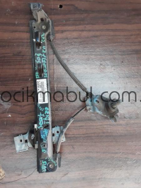 ÇIKMA PARÇA SEAT IBİZA SAĞ ARKA CAM AÇMA KRİKO MEKANİZMASI