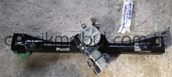 FİAT LİNEA 1.3 SAĞ ÖN CAM MOTORU