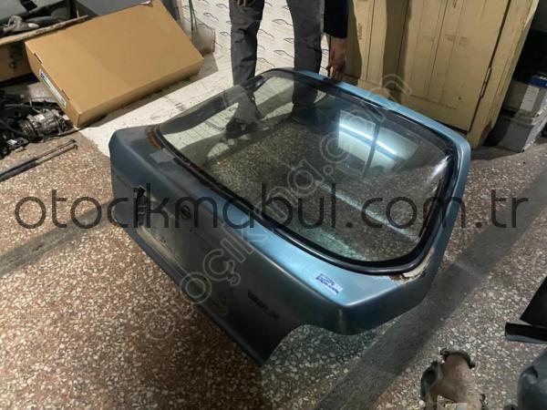 NİSSAN SUNNY BAGAJ CAMI HATCBACK ORJİNAL ÇIKMA