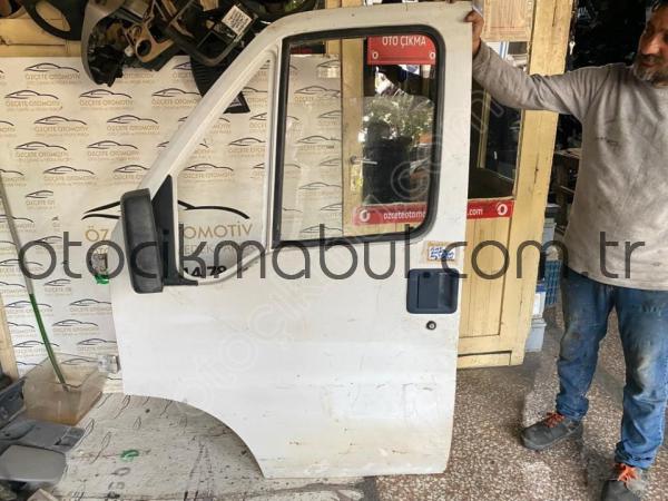 FİAT DUCATO SOL ÖN KAPI CAM KRİKOSU 1998-2003 MODEL