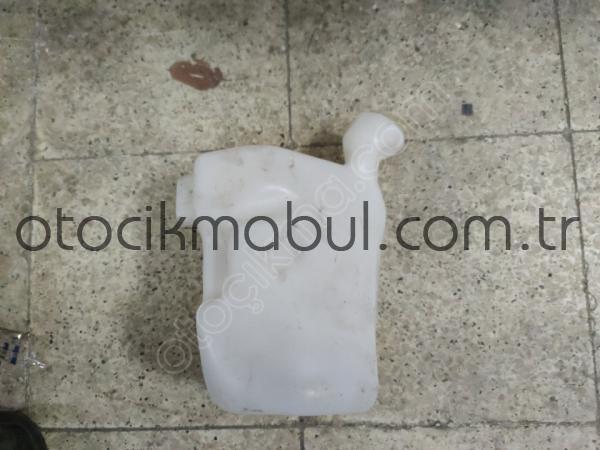 Peugeot 207 Su Fıskiye Bidonu